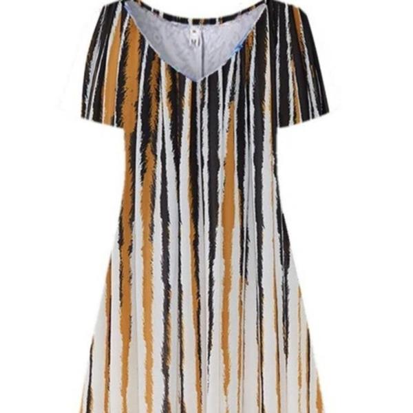 Short-sleeved V-neck Printed A- word Dress